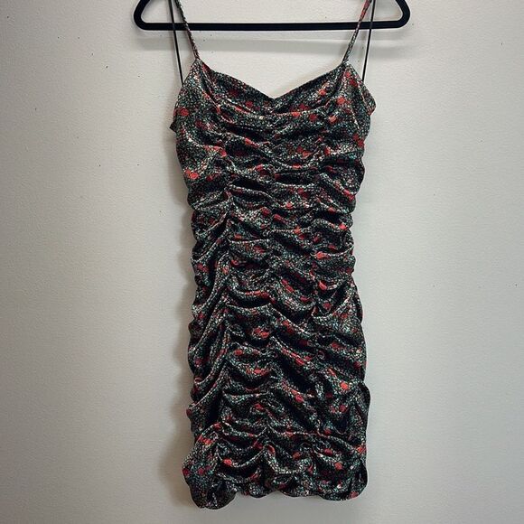 Urban Outfitters - Iris Satin Rushed Mini Dress 👗 Red Florals - Picture 2 of 6